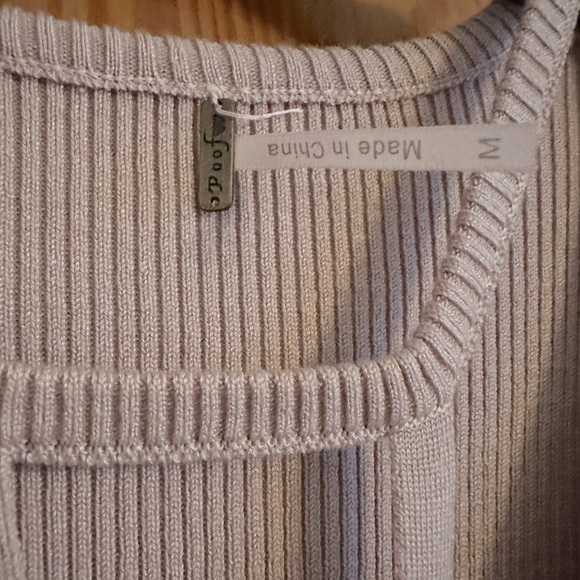 Pink Keyhole Knit Sweater - Picture 2 of 2